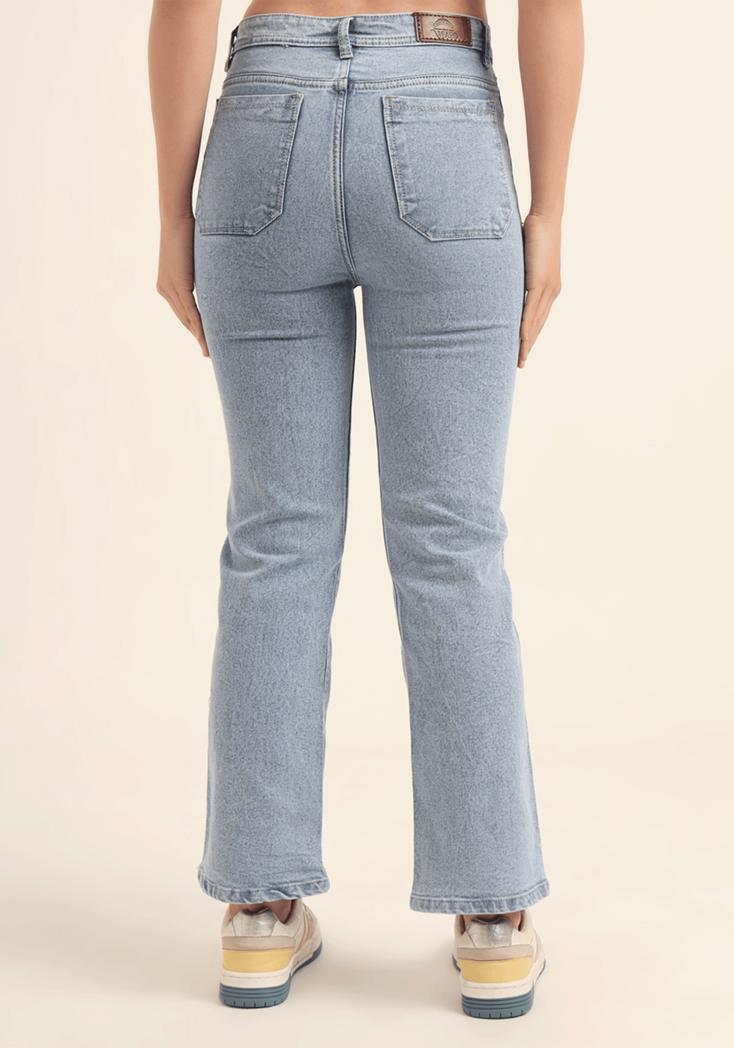 Light Blue Women's Stretch Relaxed Fit Jeans