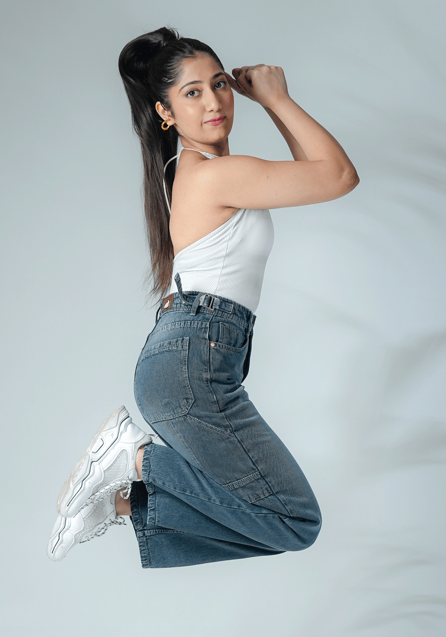 Dark Grey Wide Leg Jeans with Waist Buckle